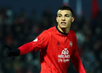 تراکتور ۰ – ۰ استقلال خوزستان/ توقف بدموقع در هوای سرد تبریز