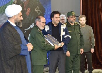 تجدید میثاق با آرمان‌های شهدا در هفته بصیرت