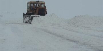 راه ارتباطی ۳۷۲ روستای آذربایجان‌شرقی مسدود شد