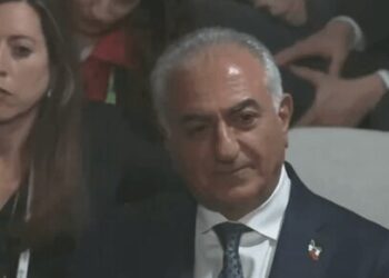 سناتور جمهوری خواه هم رضا پهلوی را ضایع کرد