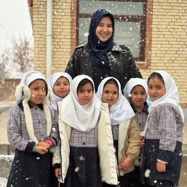 بیانیه دانشگاه فرهنگیان استان در پی شهادت معلم شهید تبریزی «ندا امینی آذر» 5 معلم تبریزی، راه مدرسه را با شهادت به پایان رساند