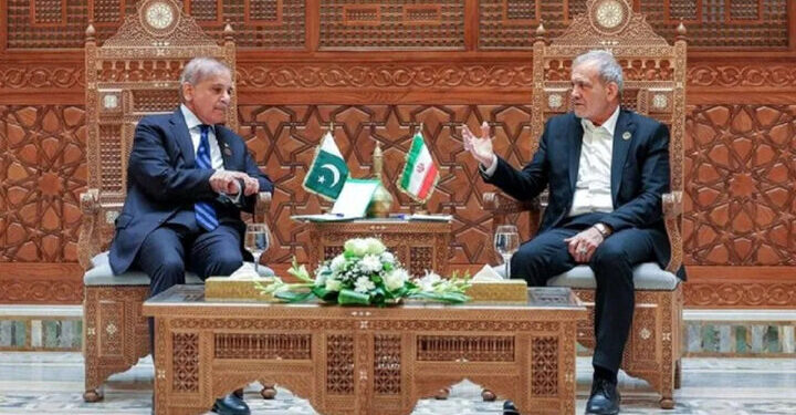 درباره موشکهایمان هیچ مذاکرهای نداریم/به آمریکا بیاعتمادیم 1 درباره موشکهایمان هیچ مذاکرهای نداریم/به آمریکا بیاعتمادیم