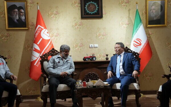 ایجاد هاب صنعتی ایران در قزاقستان/ از خط تولید مشترک تراکتور تا توسعه کریدورهای ترانزیتی